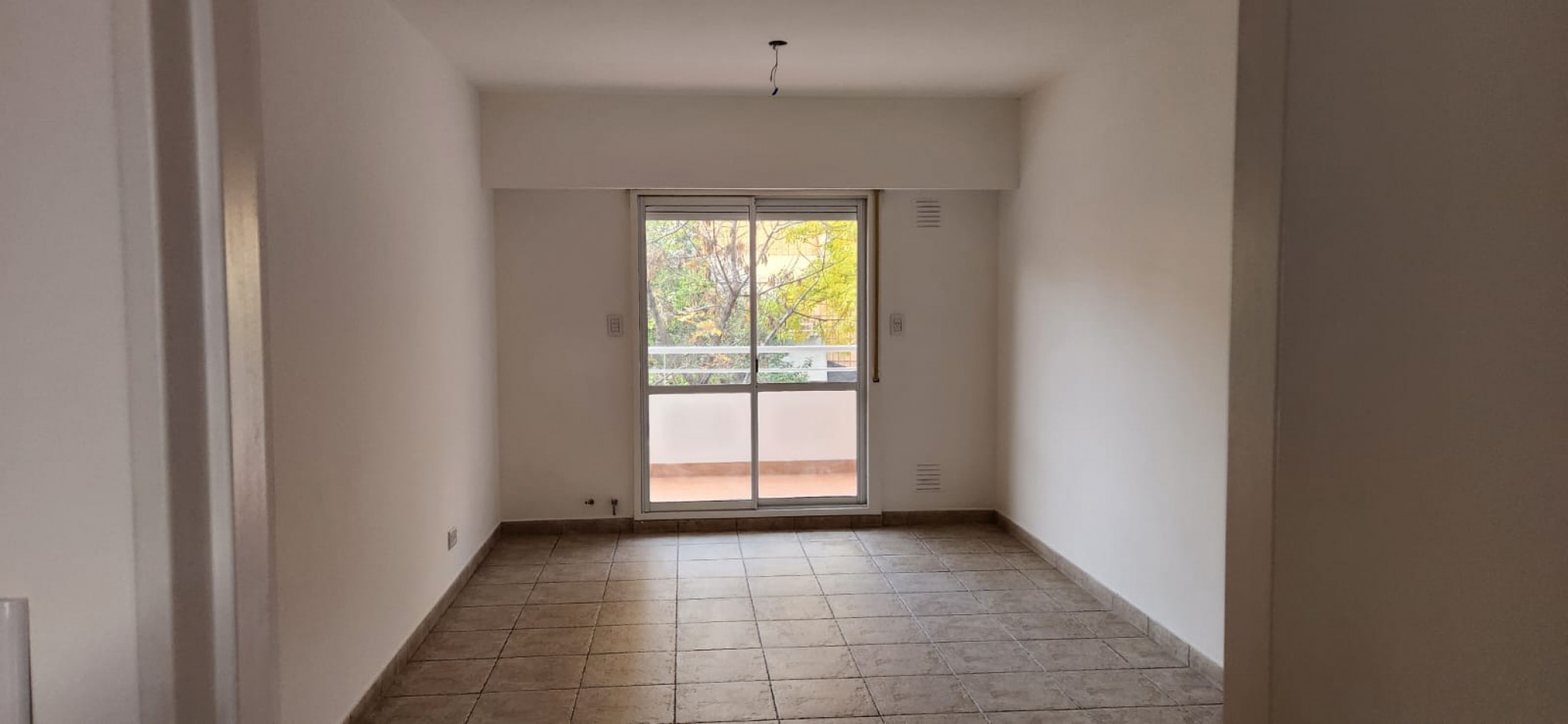 DEPARTAMENTO DE 2 DORMITORIOS EXTERNO CON BALCON