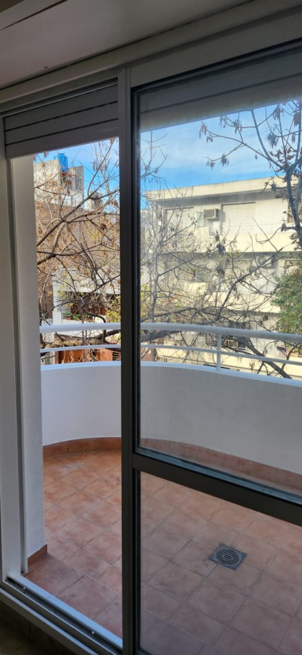 DEPARTAMENTO DE 2 DORMITORIOS EXTERNO CON BALCON
