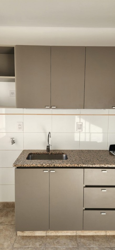 DEPARTAMENTO DE 2 DORMITORIOS EXTERNO CON BALCON