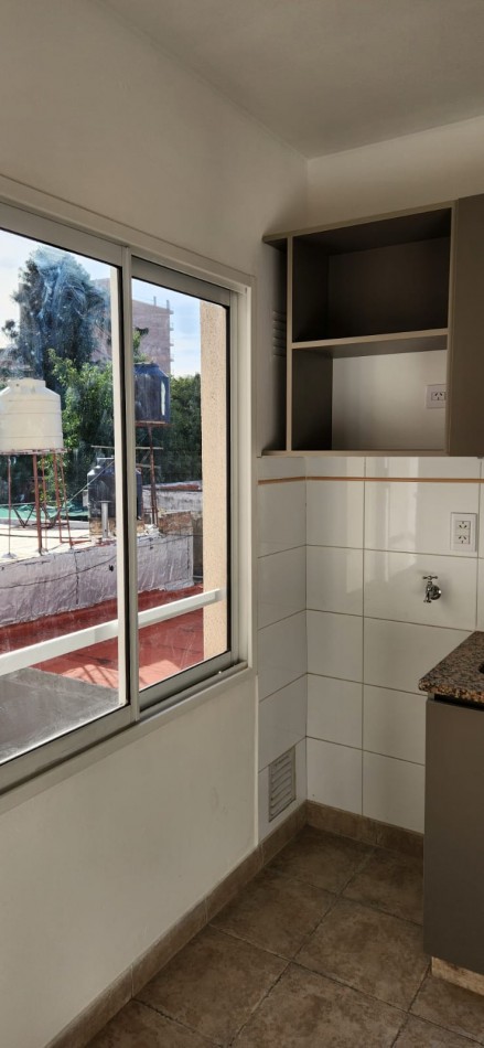 DEPARTAMENTO DE 2 DORMITORIOS EXTERNO CON BALCON