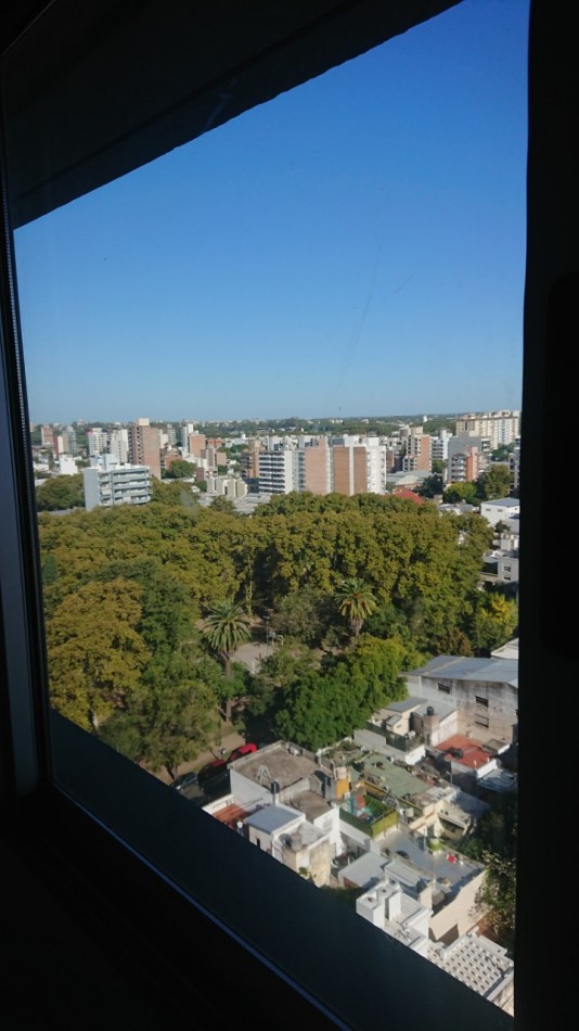 SEMIPISO DE 2 DORMITOIROS A ESTRENAR. POSESION INMEDIATA. EXCELENTE CONSTRUCCION