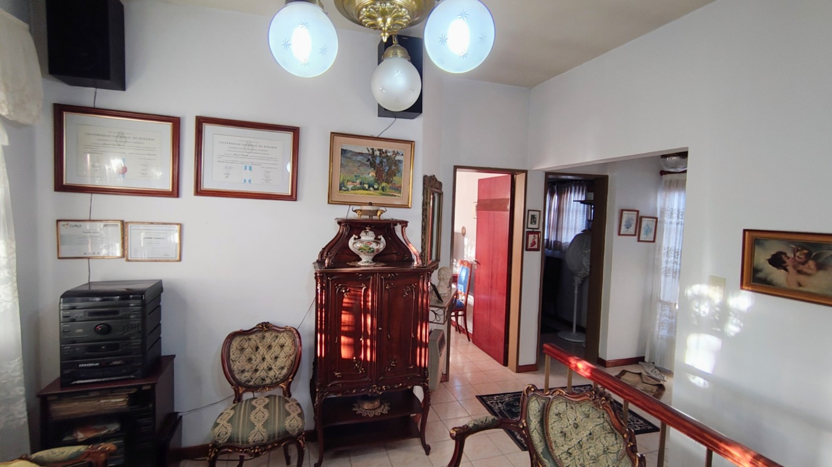 CASA DE 2 DORMITORIOS CON PATIO Y TERRAZA EN ECHESORTU