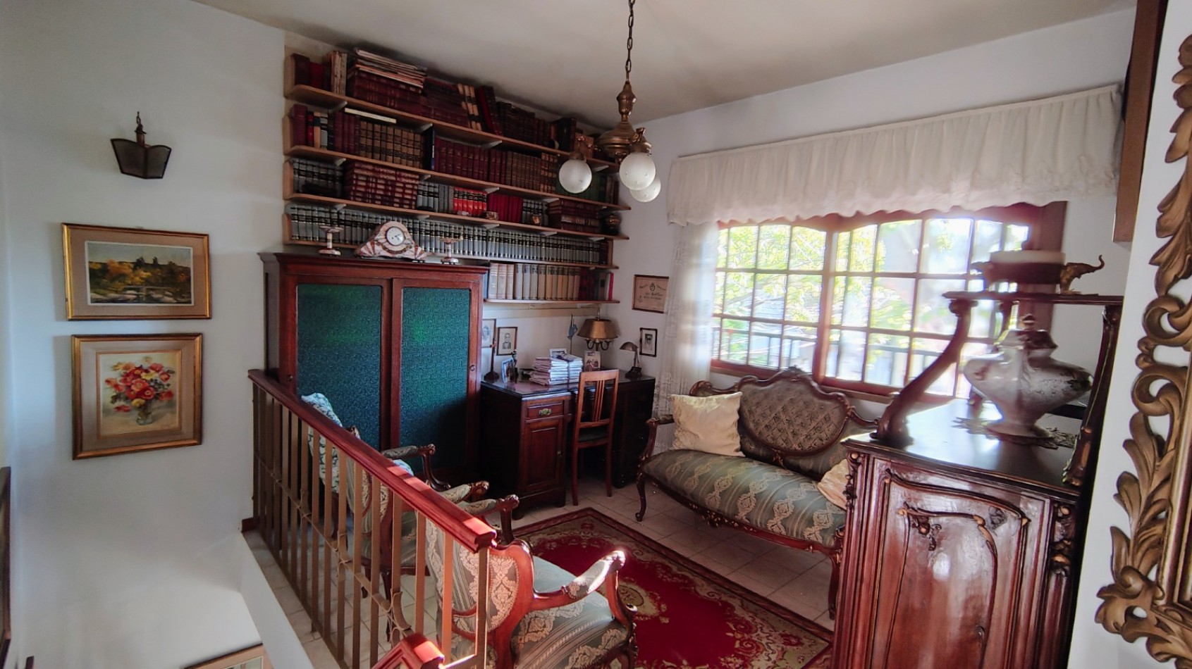 CASA DE 2 DORMITORIOS CON PATIO Y TERRAZA EN ECHESORTU