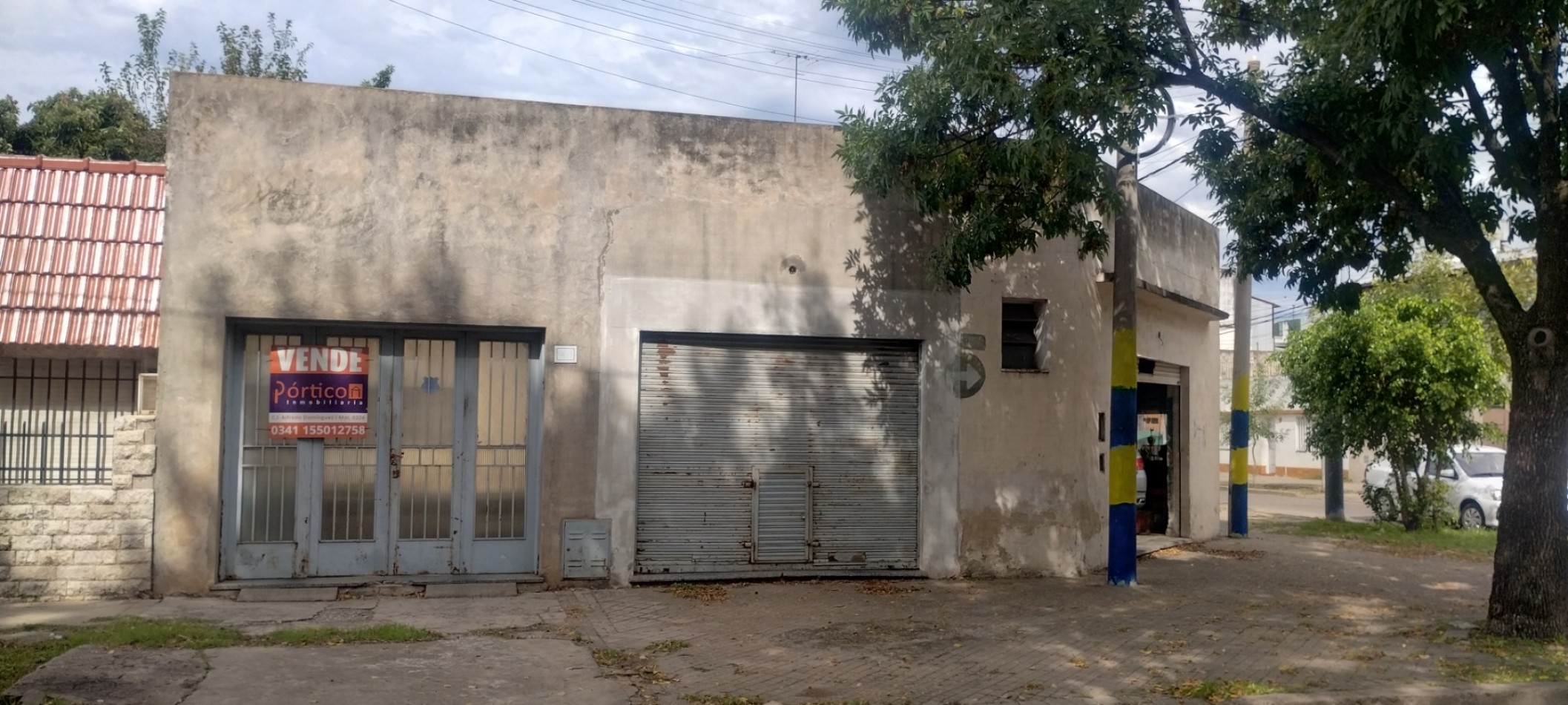 CASAD DE 2 DORMITORIOS CON LOCAL A RECICLAR