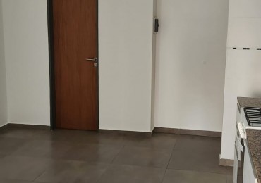 MONOAMBIENTE EXTERNO CON BALCON NORTE, EXCELENTE